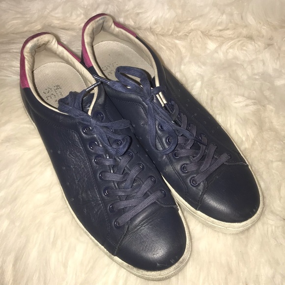 🎉 HP! Rare! PATRICK Navy Leather Sneakers - EUC! - Picture 3 of 9